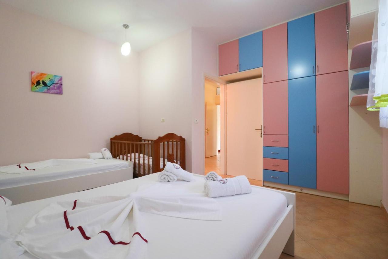Apartments Vila Roboci Saranda Kültér fotó