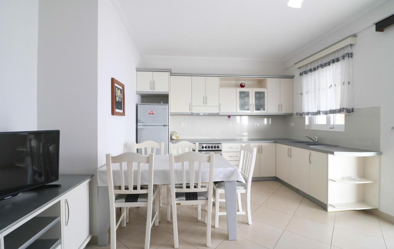 Apartments Vila Roboci Saranda Kültér fotó